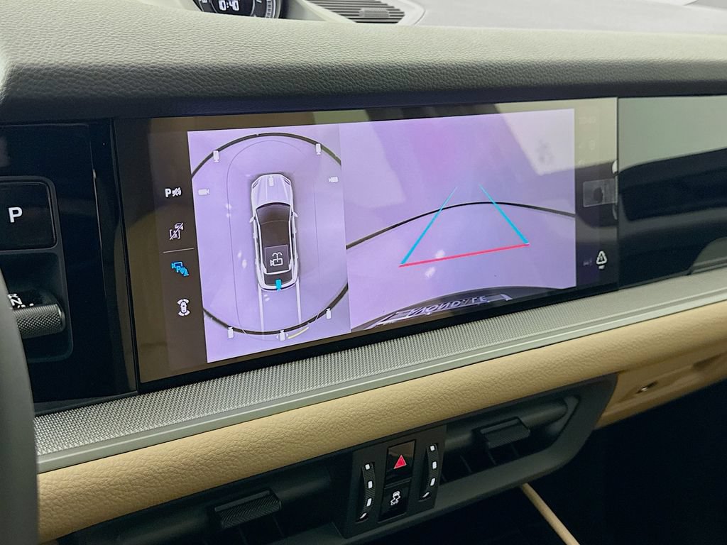 New 2026 Porsche Cayenne Coupe AWD/4WD image 20