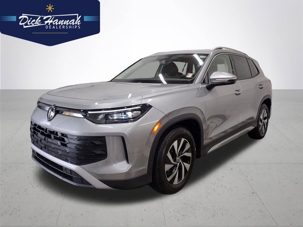 New 2026 Volkswagen Tiguan S image 1