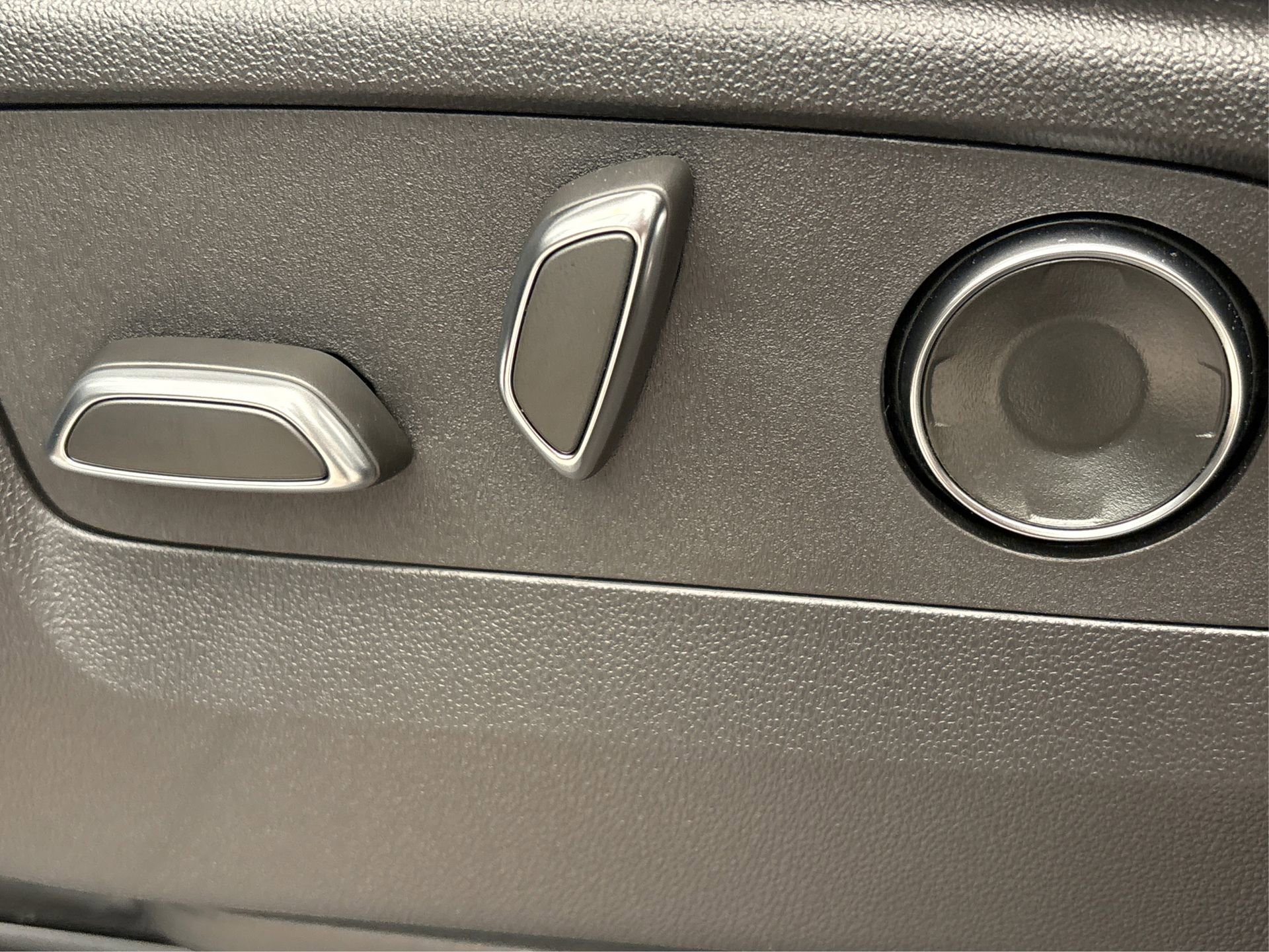 New 2025 Cadillac Escalade Sport w/ Touring Package image 18