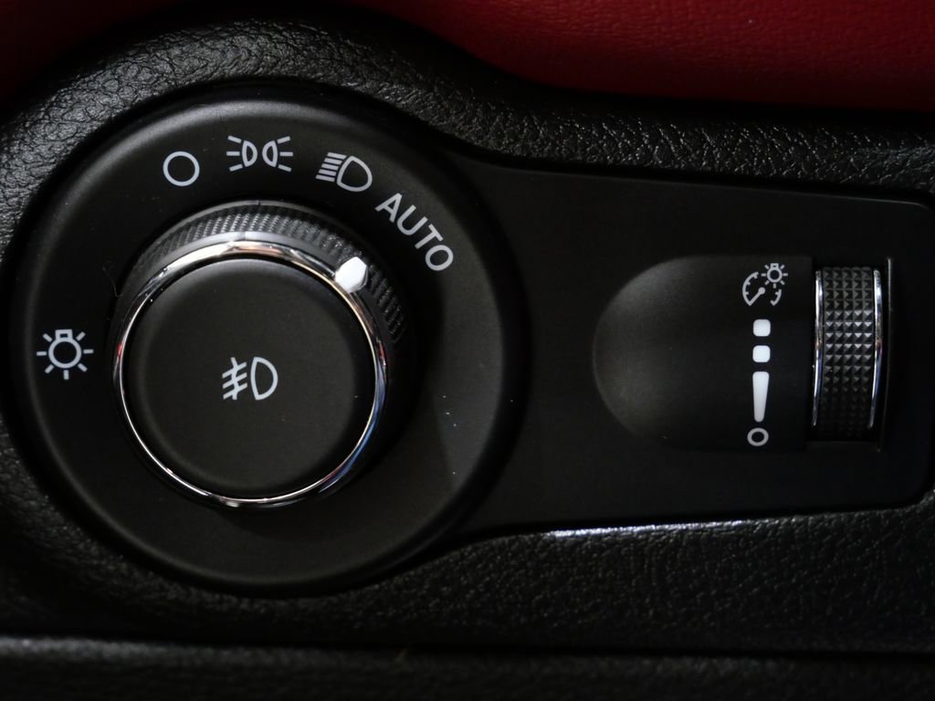 Used 2022 Dodge Durango R/T w/ Tow 'N Go Package image 15