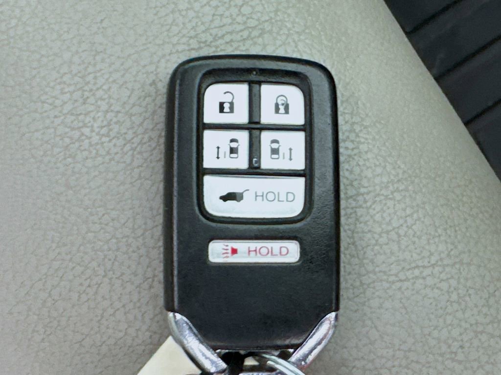 Used 2016 Honda Odyssey EX-L image 39