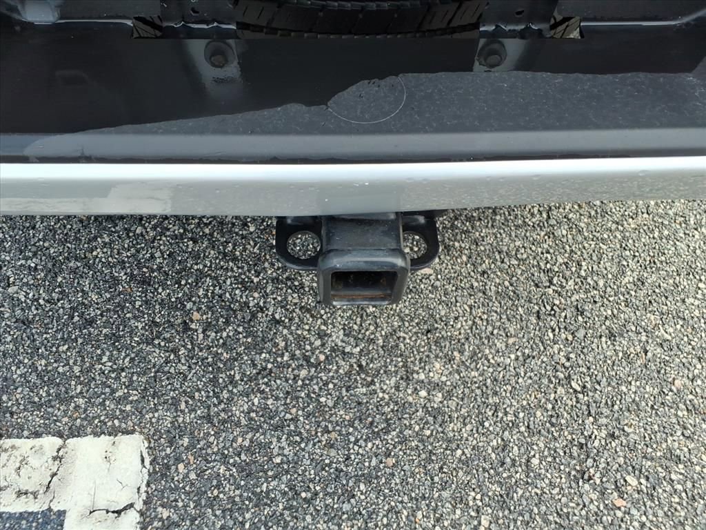 Used 2022 Chevrolet Silverado 1500 Custom w/ Safety Confidence Package image 5