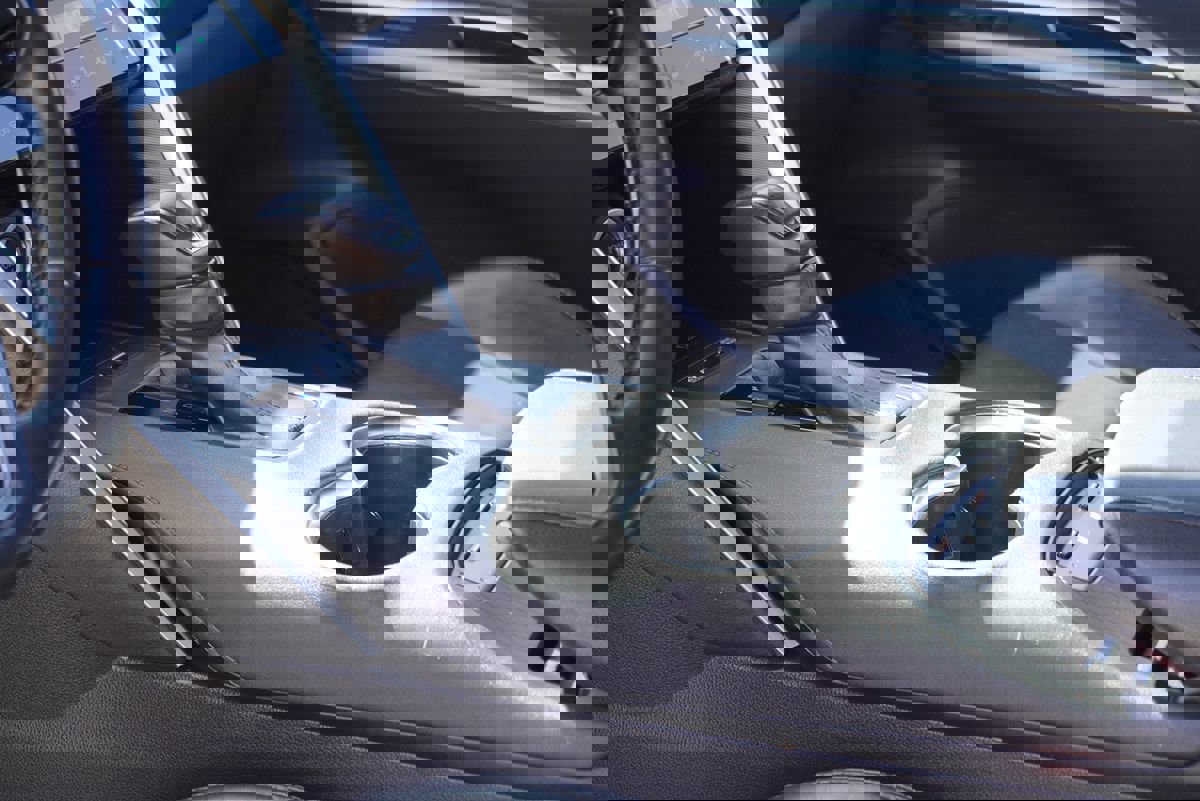 Used 2023 Toyota Venza XLE AWD/4WD image 26