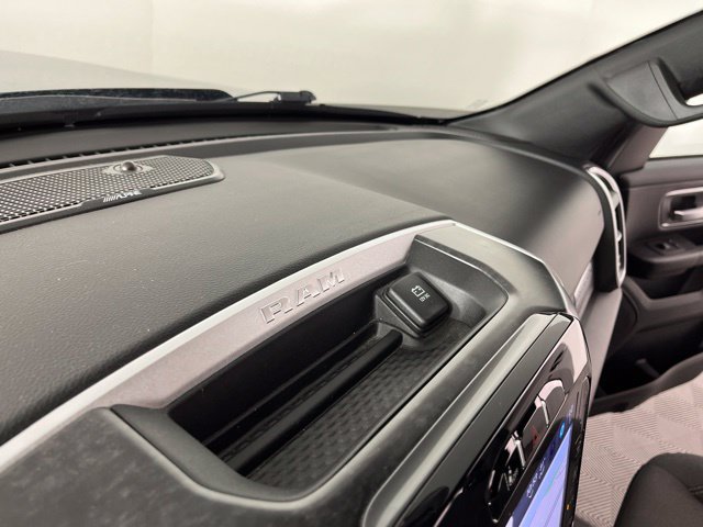 Used 2023 RAM 1500 Big Horn AWD/4WD image 35