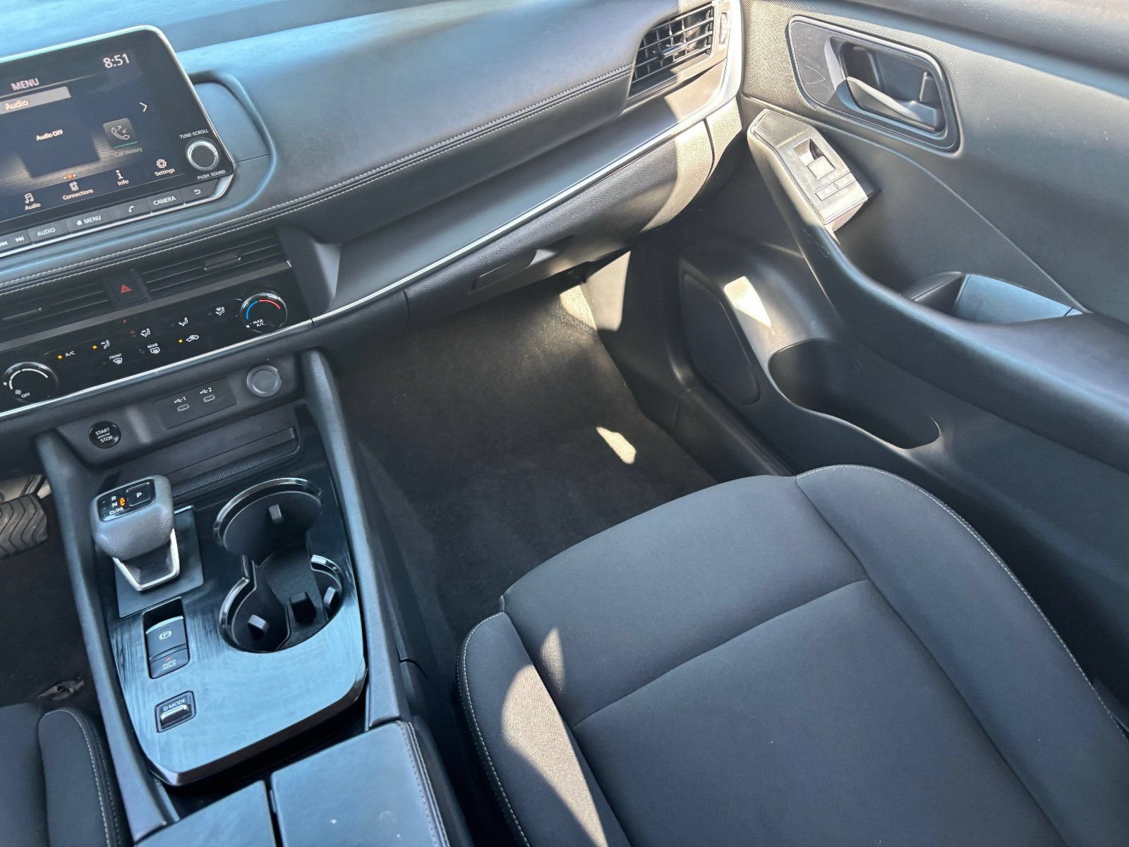 Certified 2024 Nissan Rogue S FWD image 17