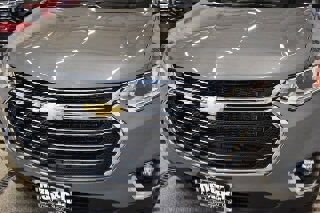 Used 2020 Chevrolet Traverse LT image 16