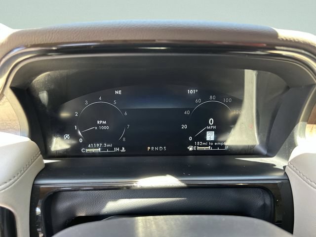 Used 2023 Lincoln Nautilus Reserve w/ Equipment Group 201A AWD/4WD image 34