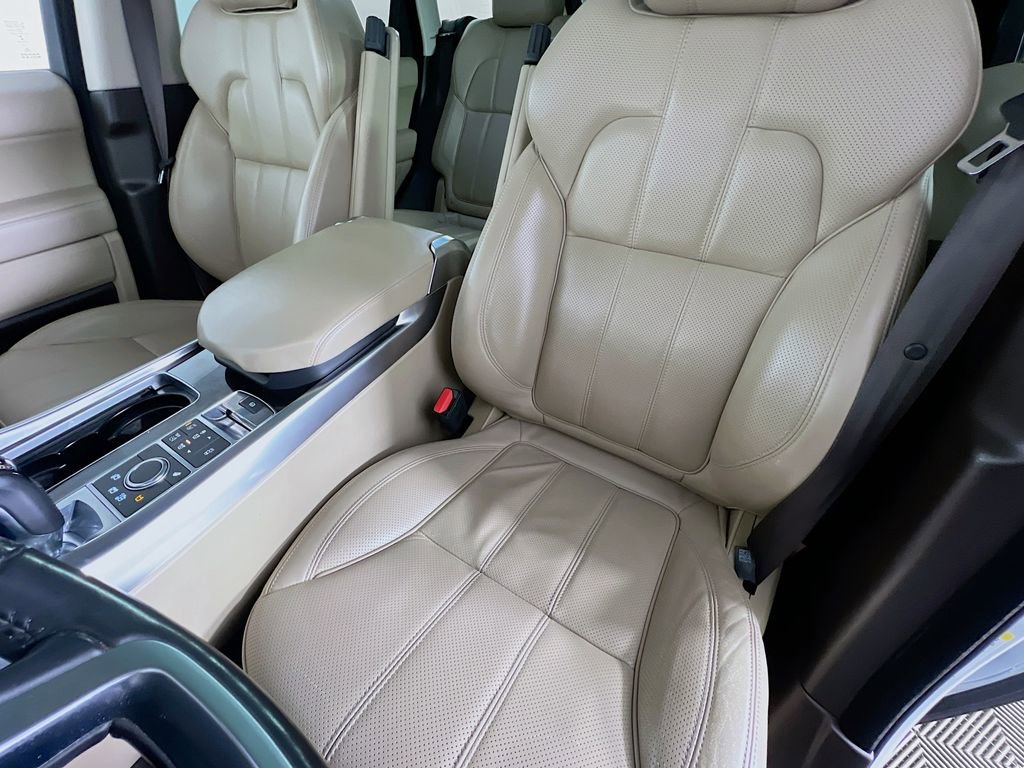 Used 2016 Land Rover Range Rover Sport HSE image 22