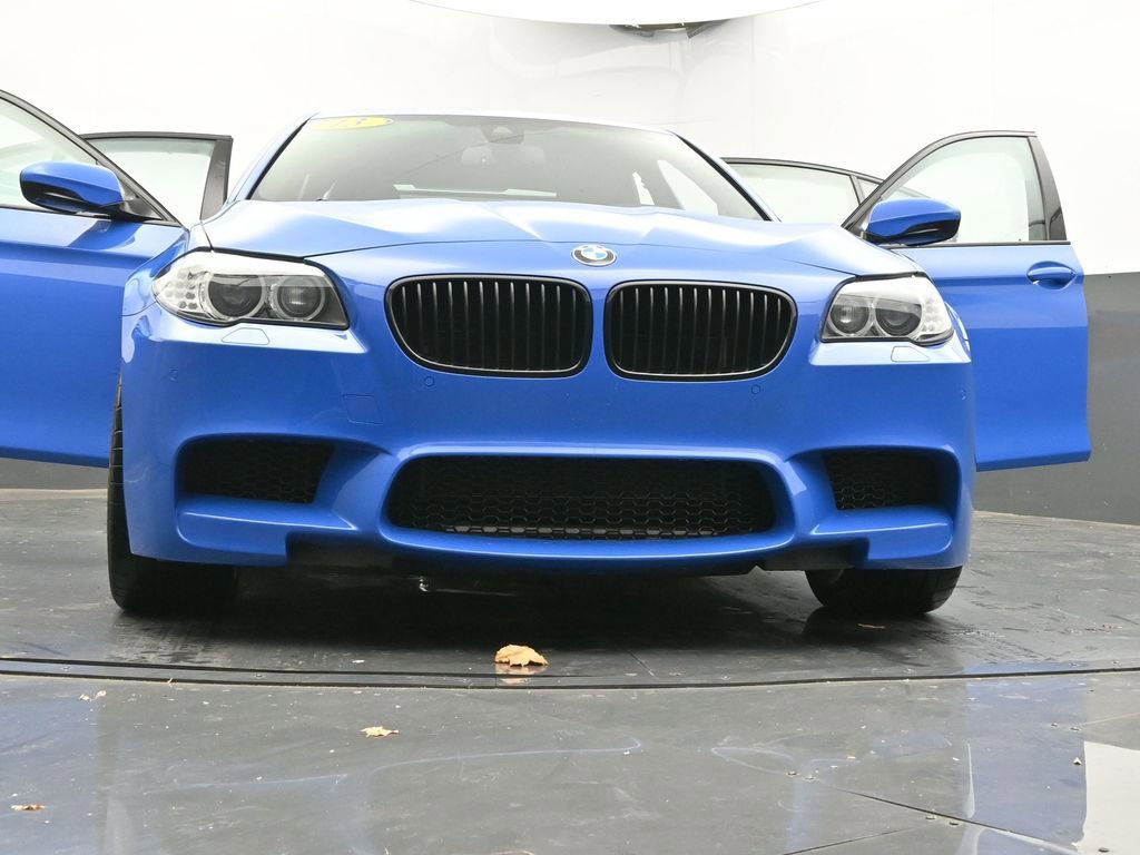 Used 2013 BMW M5 image 62