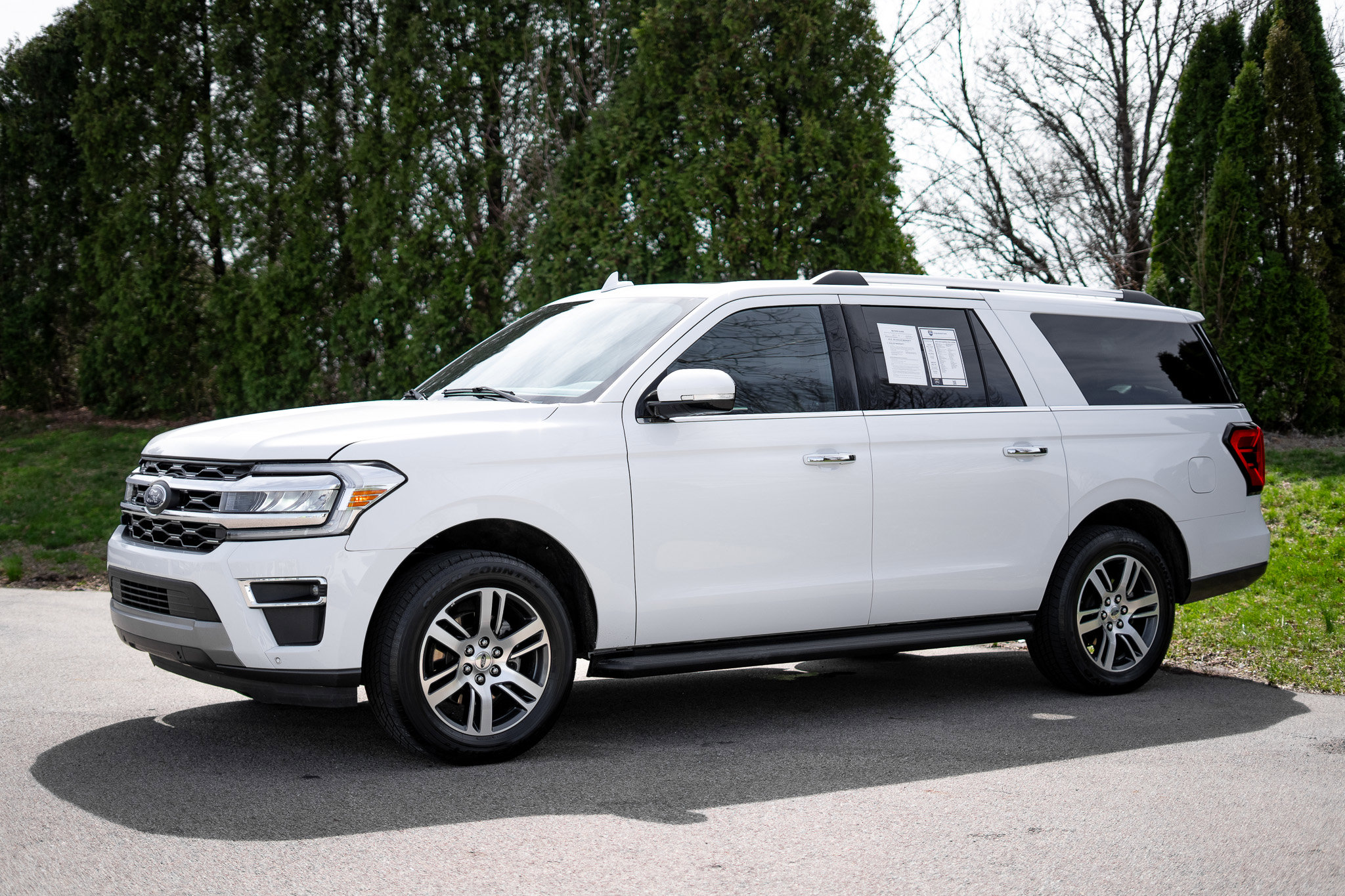 Used 2024 Ford Expedition Max Limited image 8