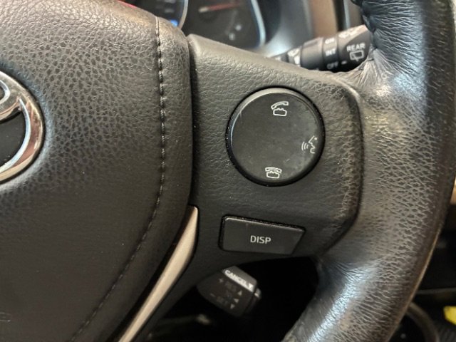 Used 2015 Toyota RAV4 Limited w/ Technology Package image 22