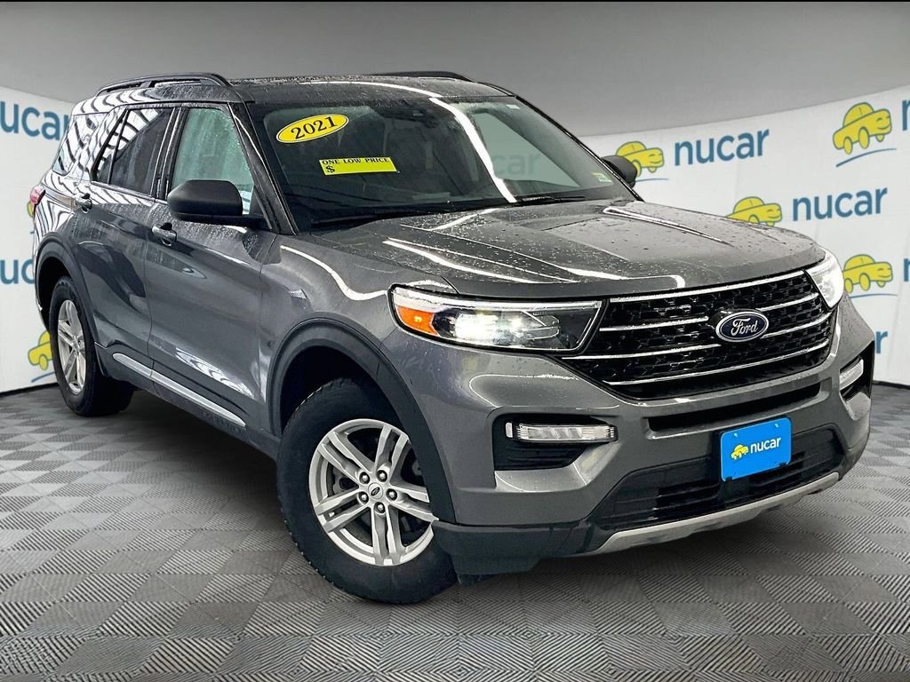 Used 2021 Ford Explorer XLT w/ Equipment Group 202A image 1
