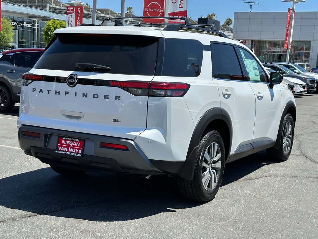 New 2026 Nissan Pathfinder SL FWD image 7