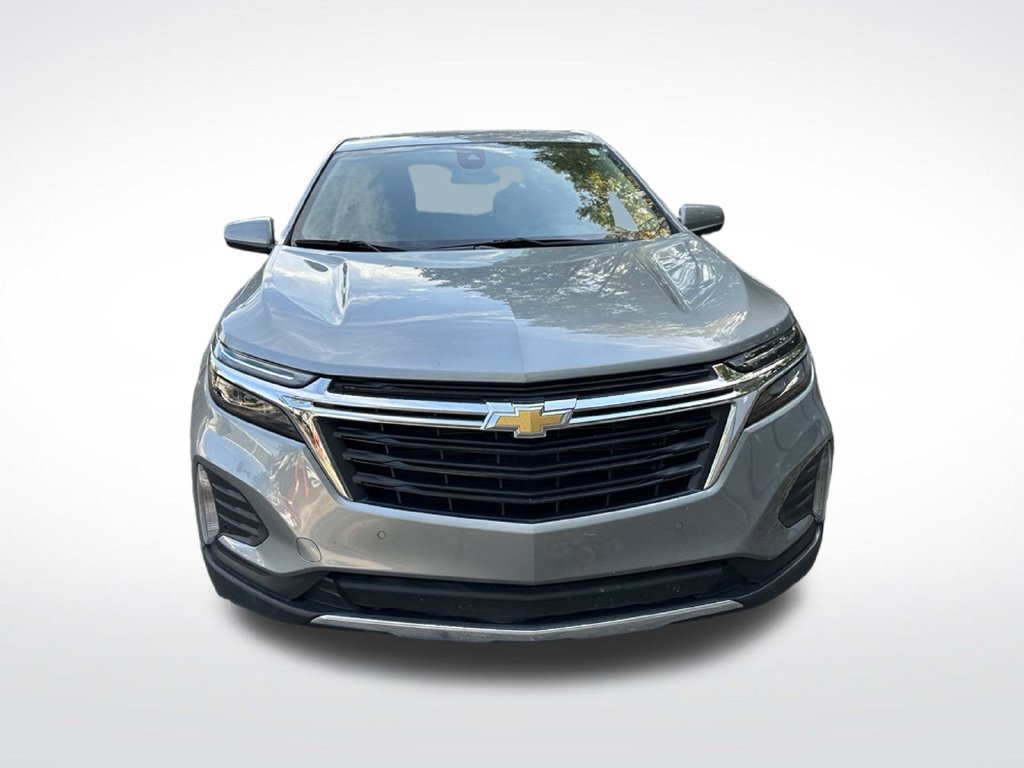 Used 2024 Chevrolet Equinox LT w/ LPO, Floor Liner Package FWD image 9