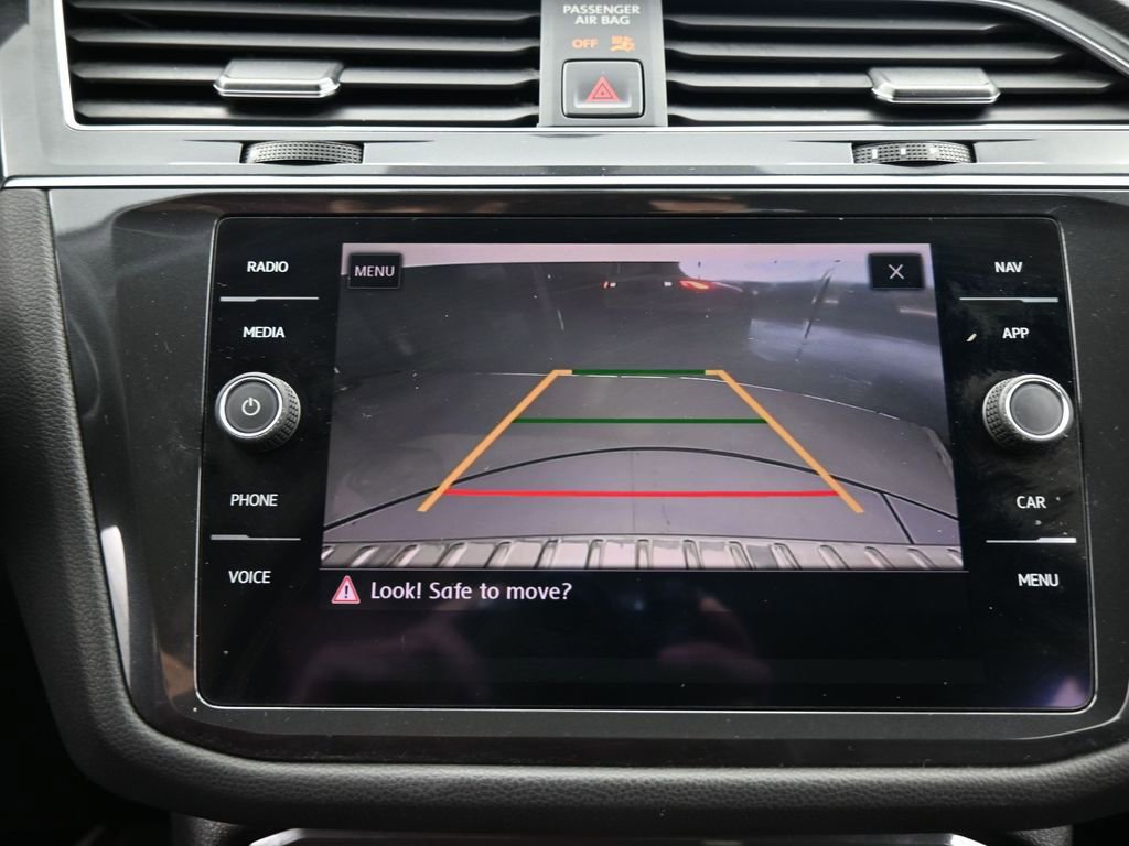 Used 2019 Volkswagen Tiguan SEL image 21