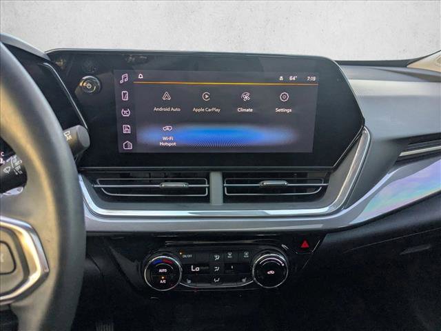 Used 2024 Chevrolet Trax ACTIV w/ Sunroof Package image 10