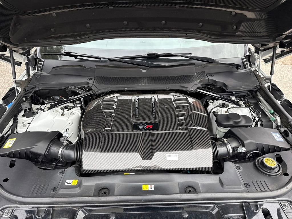 Used 2021 Land Rover Range Rover Sport SVR image 30