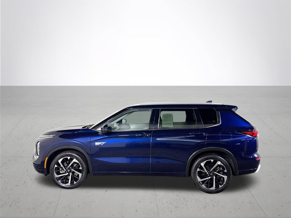 Used 2023 Mitsubishi Outlander SEL AWD/4WD image 9