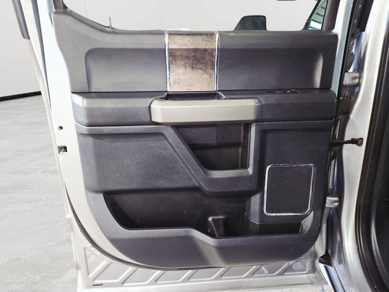 Used 2022 Ford F450 Lariat w/ Lariat Value Package AWD/4WD image 44