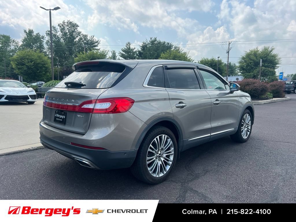 Used 2017 Lincoln MKX Reserve AWD/4WD image 8
