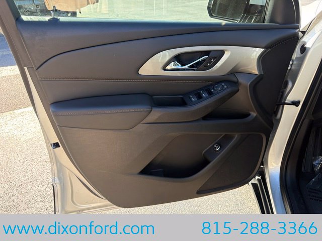 Used 2020 Chevrolet Traverse LT AWD/4WD image 21