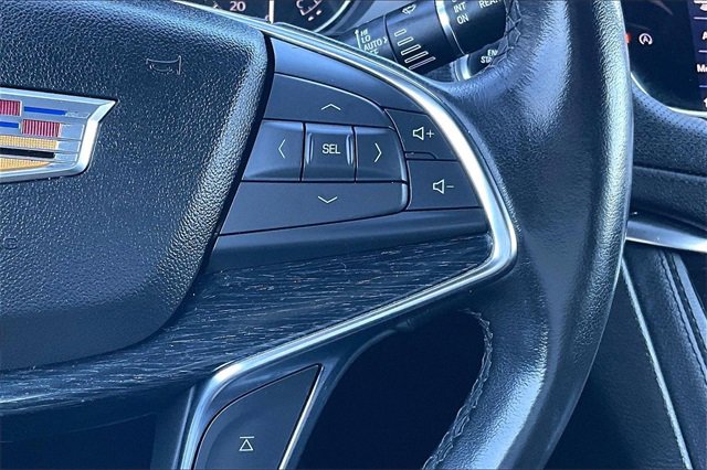 Used 2022 Cadillac XT5 Premium Luxury image 14