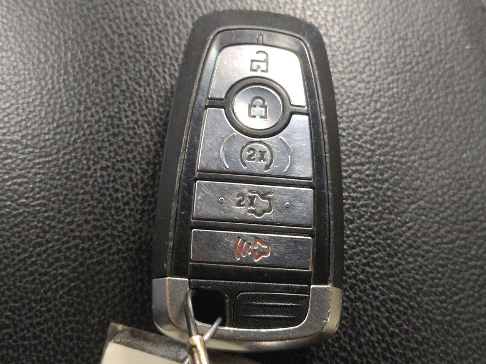 Used 2018 Ford Explorer Limited FWD image 32