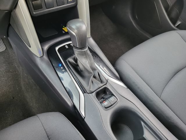 Used 2022 Toyota Corolla Cross LE FWD image 15