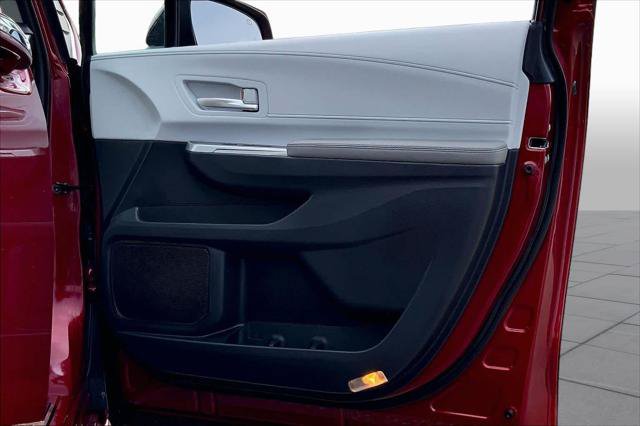 Certified 2026 Toyota Sienna XLE FWD image 22