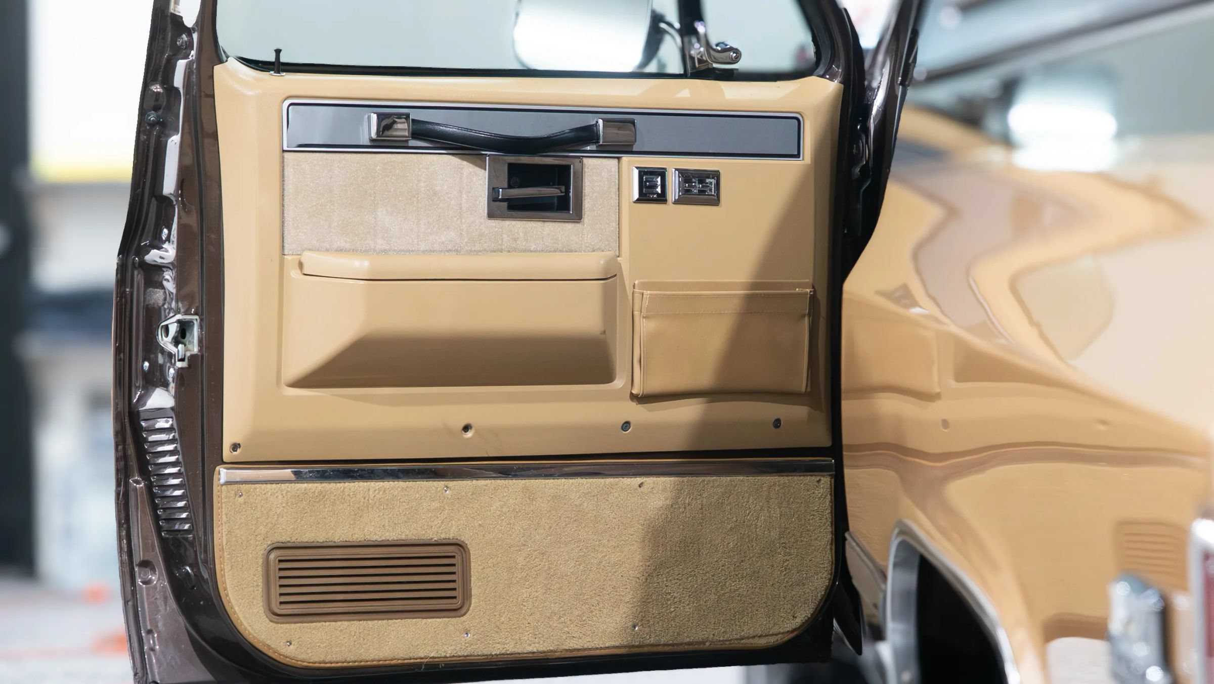 Used 1988 Chevrolet Blazer 4WD image 51