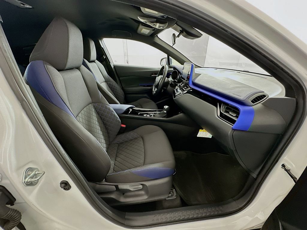 Certified 2022 Toyota C-HR XLE FWD image 26