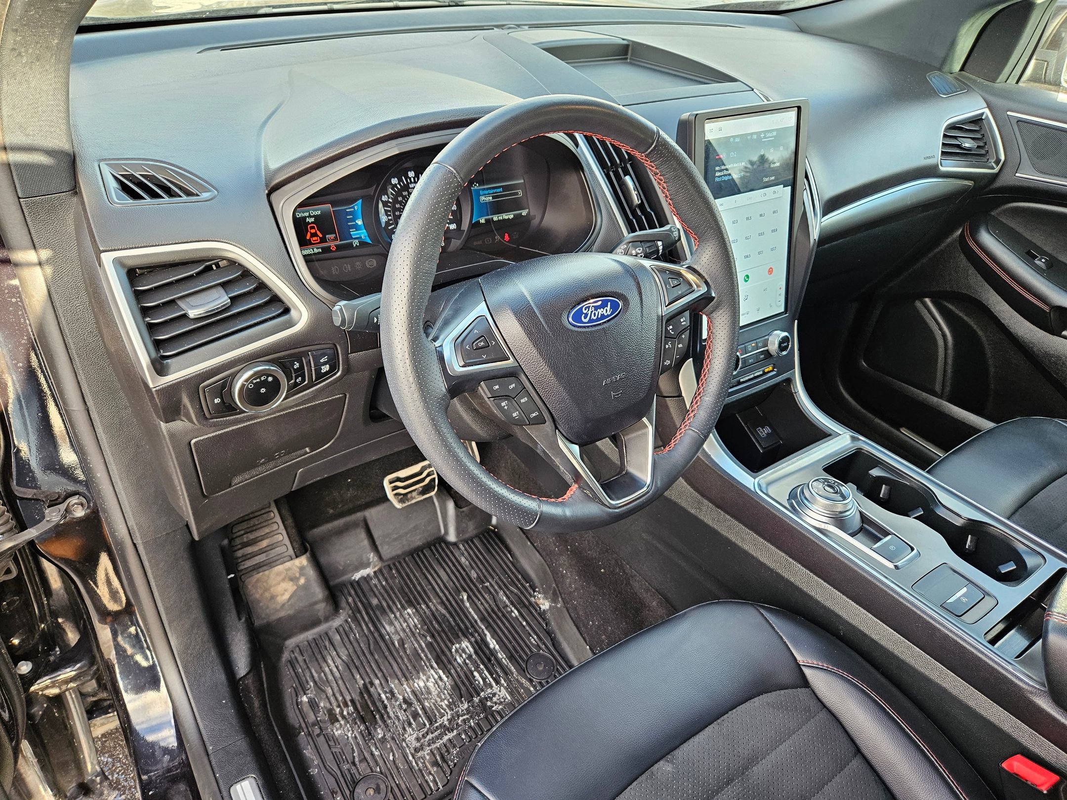 Certified 2024 Ford Edge ST-Line image 8