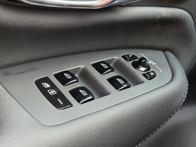 New 2026 Volvo XC90 B6 Plus AWD/4WD image 25