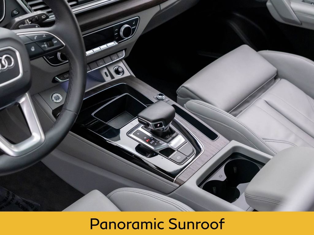 Used 2024 Audi Q5 e Premium Plus w/ Premium Plus Package image 12