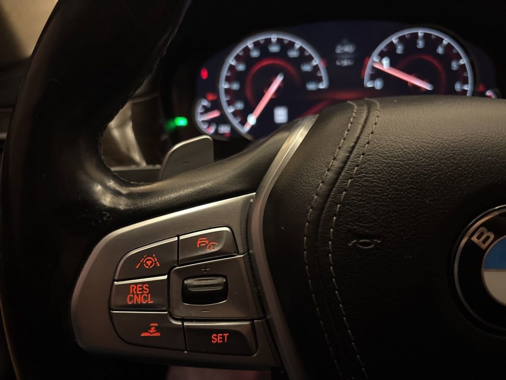 Used 2019 BMW 750i xDrive w/ Executive Package image 16