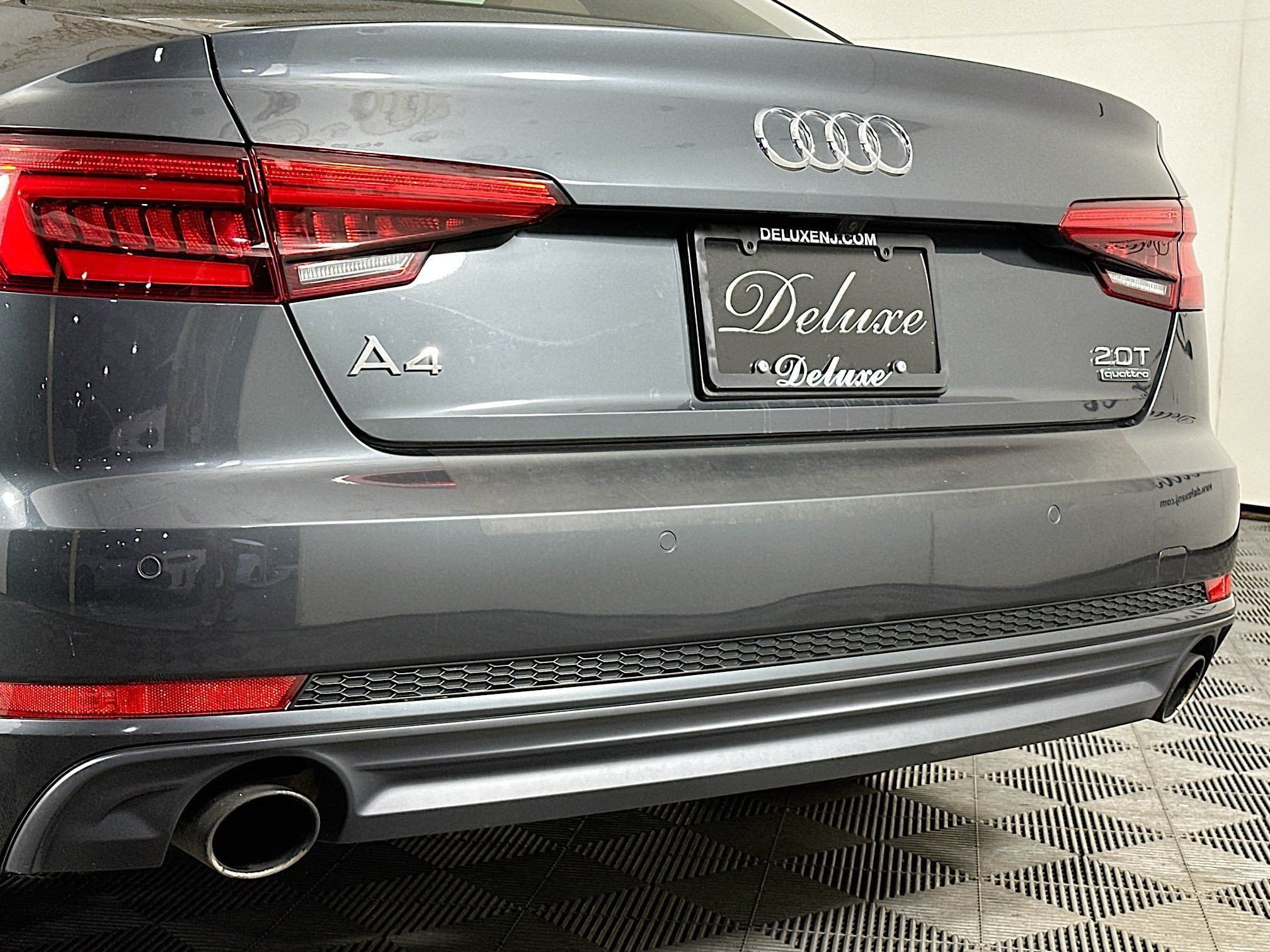 Used 2017 Audi A4 2.0T Premium Plus w/ Premium Plus Package AWD/4WD image 27