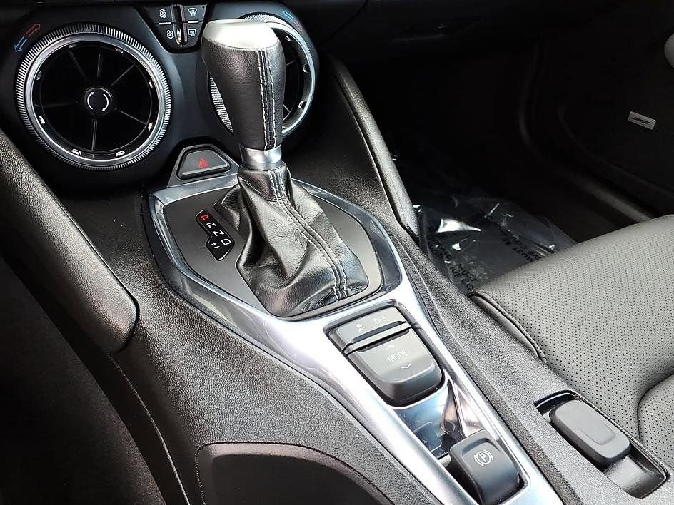 Used 2024 Chevrolet Camaro LT w/ Technology Package RWD image 27