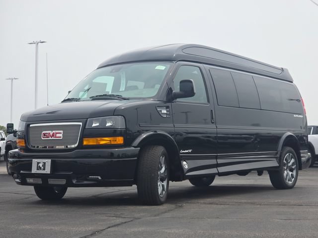 New 2026 GMC Savana 2500 Extended w/ Driver Convenience Package RWD image 11