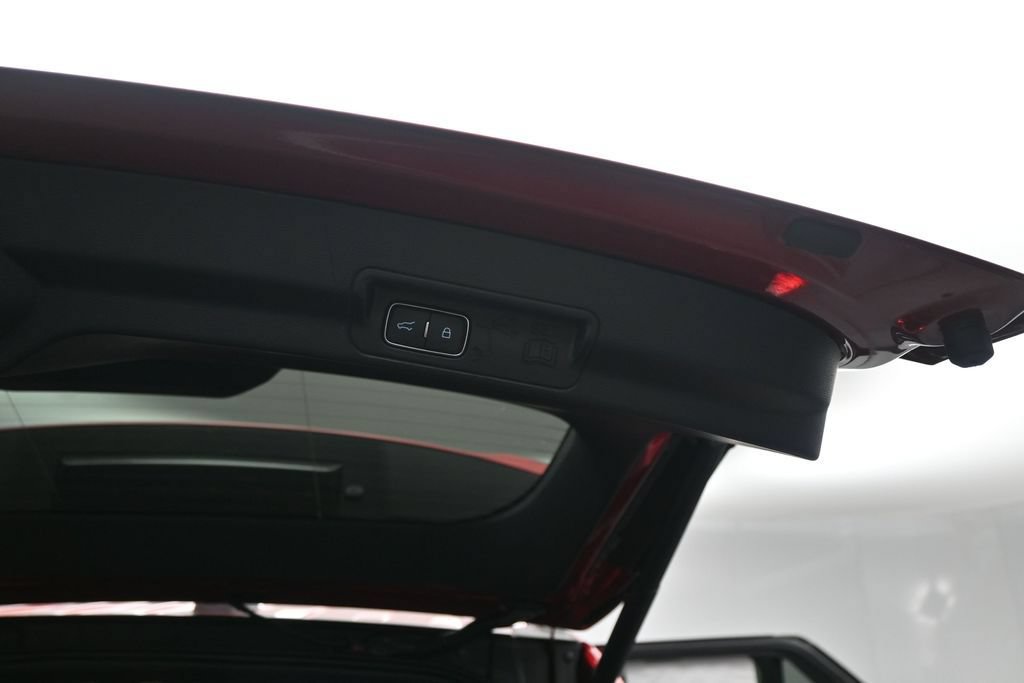 New 2026 Ford Explorer ST-Line w/ ST-Line Street Pack RWD image 25