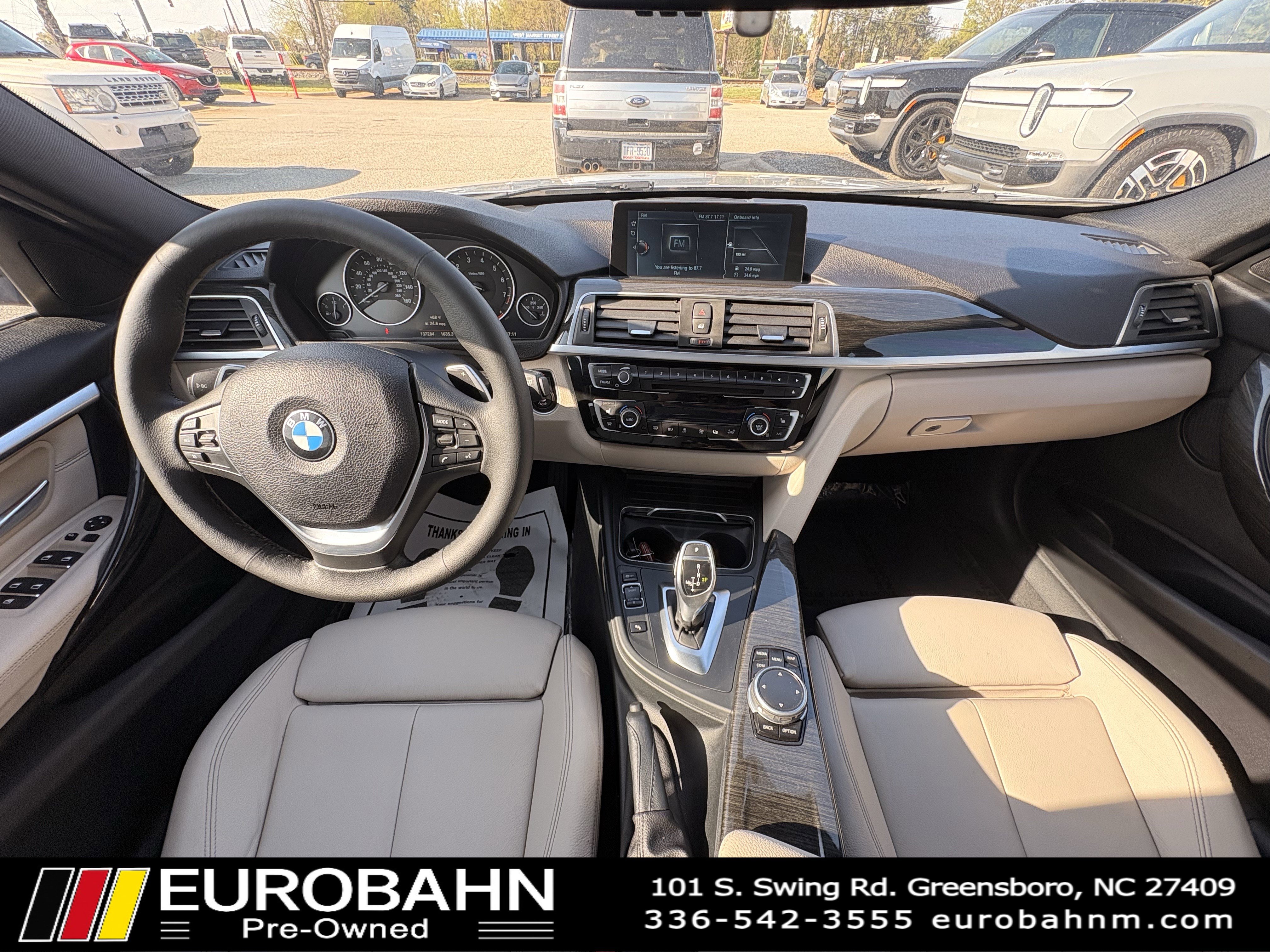 Used 2017 BMW 330i Sedan image 17