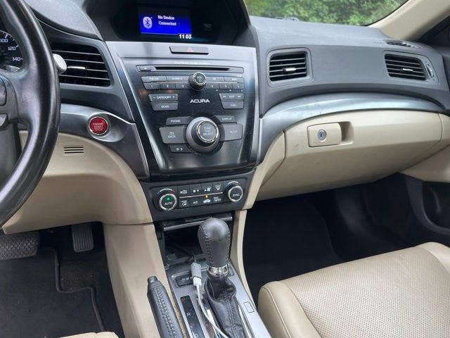Used 2013 Acura ILX w/ Premium Package FWD image 22