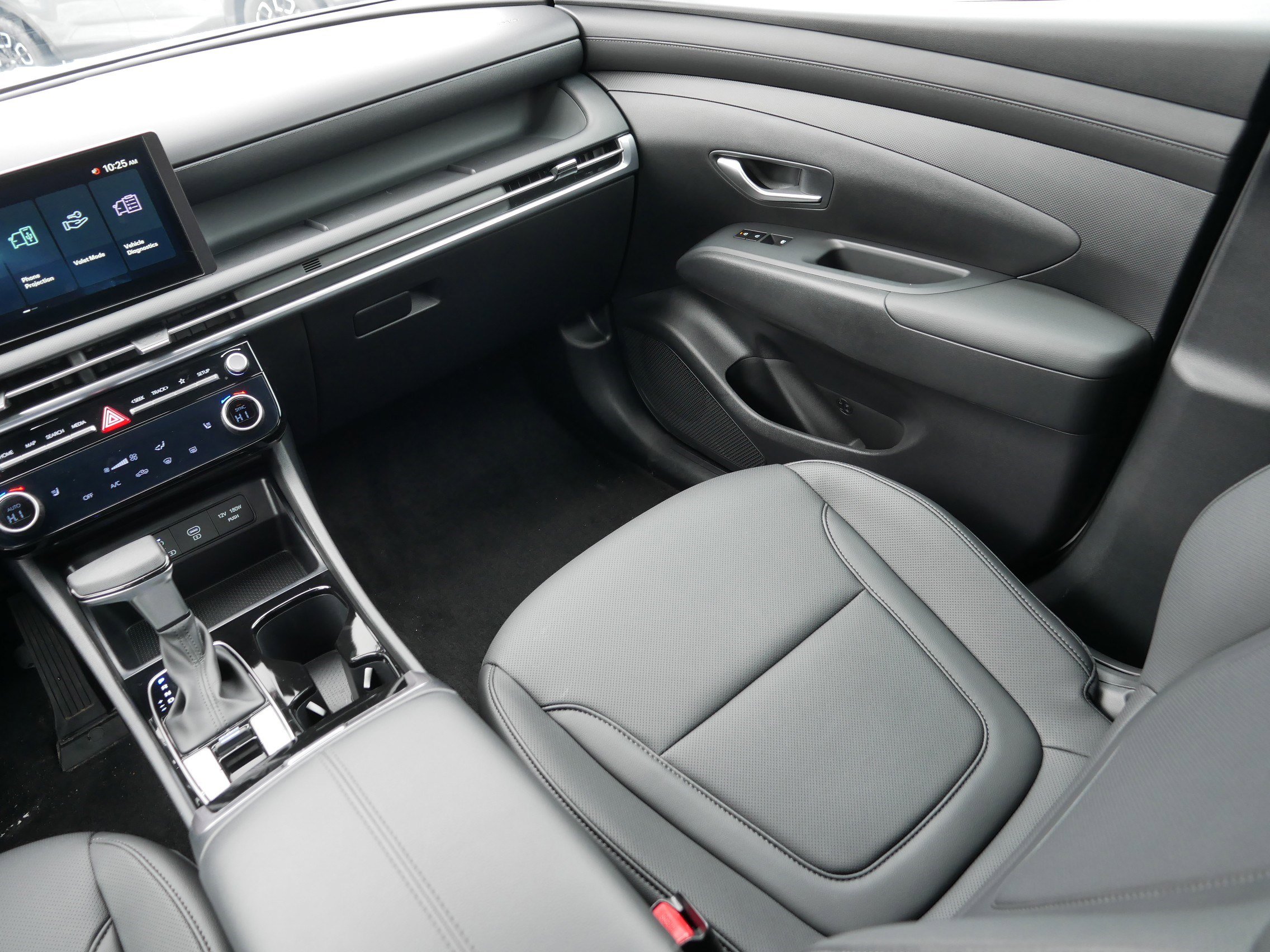 Certified 2025 Hyundai Santa Cruz SEL image 11