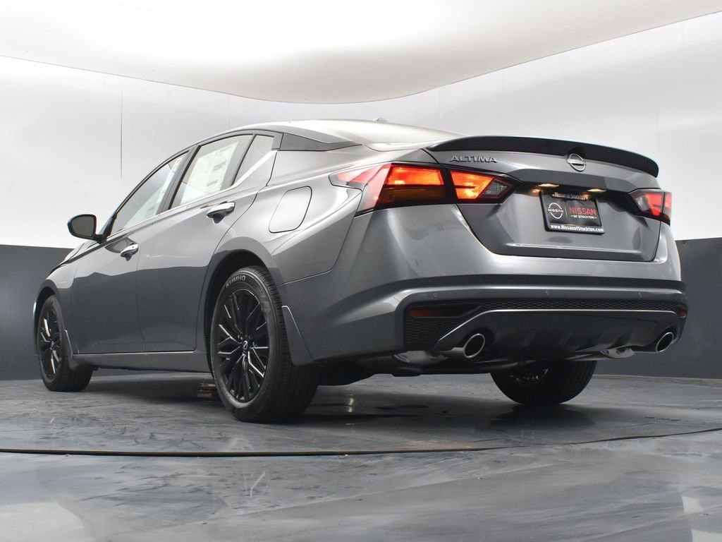 New 2025 Nissan Altima 2.5 SV w/ SV Special Edition Package FWD image 40