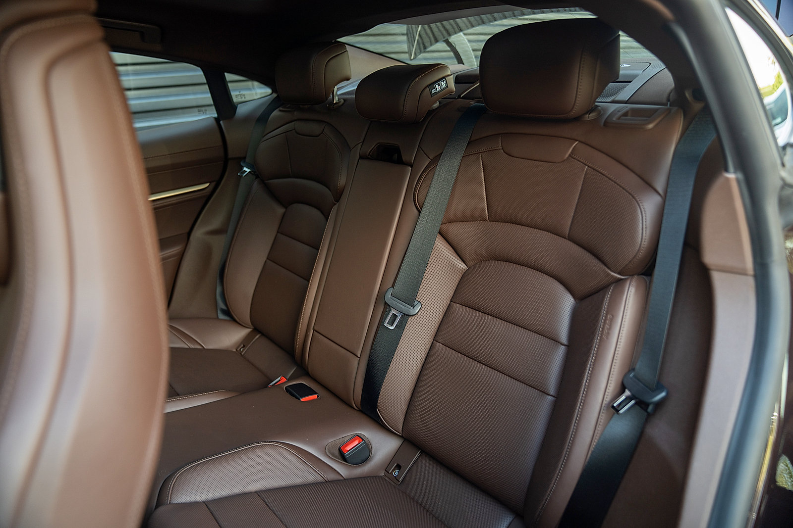 Certified 2023 Porsche Taycan 4S AWD/4WD image 19