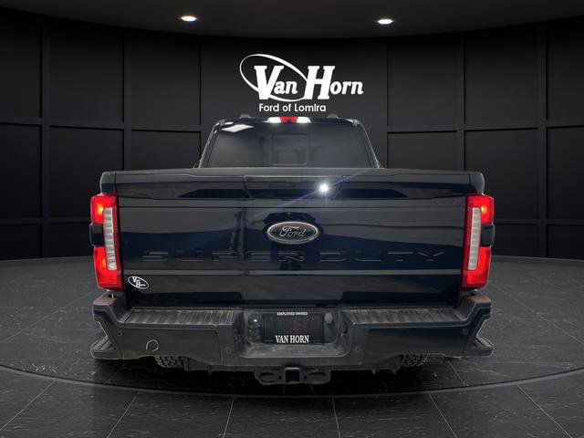 Used 2023 Ford F250 Lariat w/ Black Appearance Package image 14