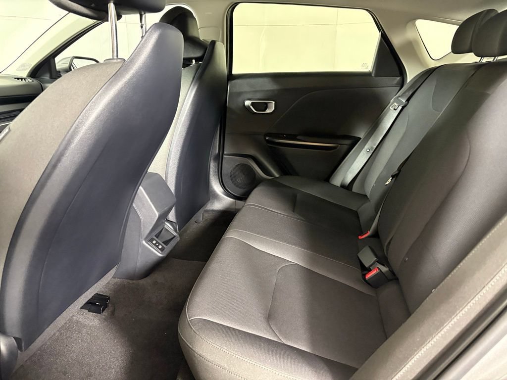 New 2026 Kia K4 FWD image 36