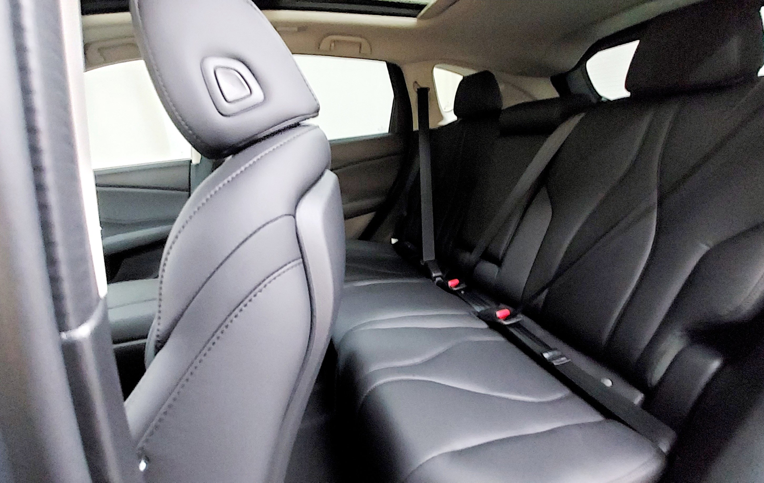 New 2026 Acura RDX SH-AWD image 37