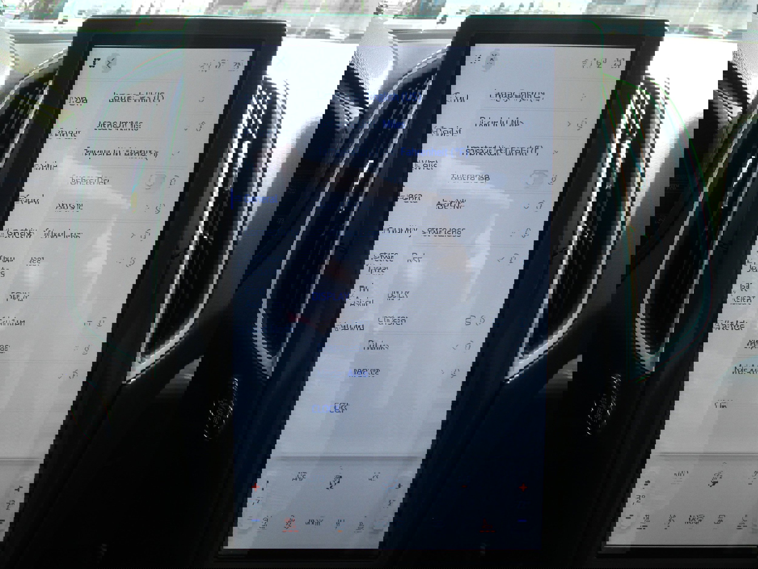 Used 2023 Ford Edge SEL w/ Convenience Package image 25