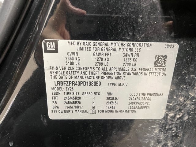 Used 2023 Buick Envision Essence w/ Sport Touring Package image 27