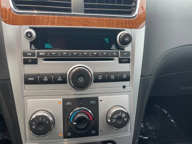 Used 2009 Chevrolet Malibu LT FWD image 24